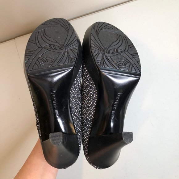 Bernie Mev Legend Classic Pumps High Heels Black White Dot Comfort Fabric 39 - Picture 5 of 7